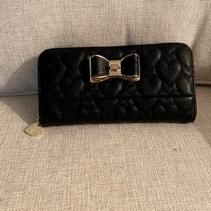 Betsy Johnson large wallet black with 2 functioning zippers
